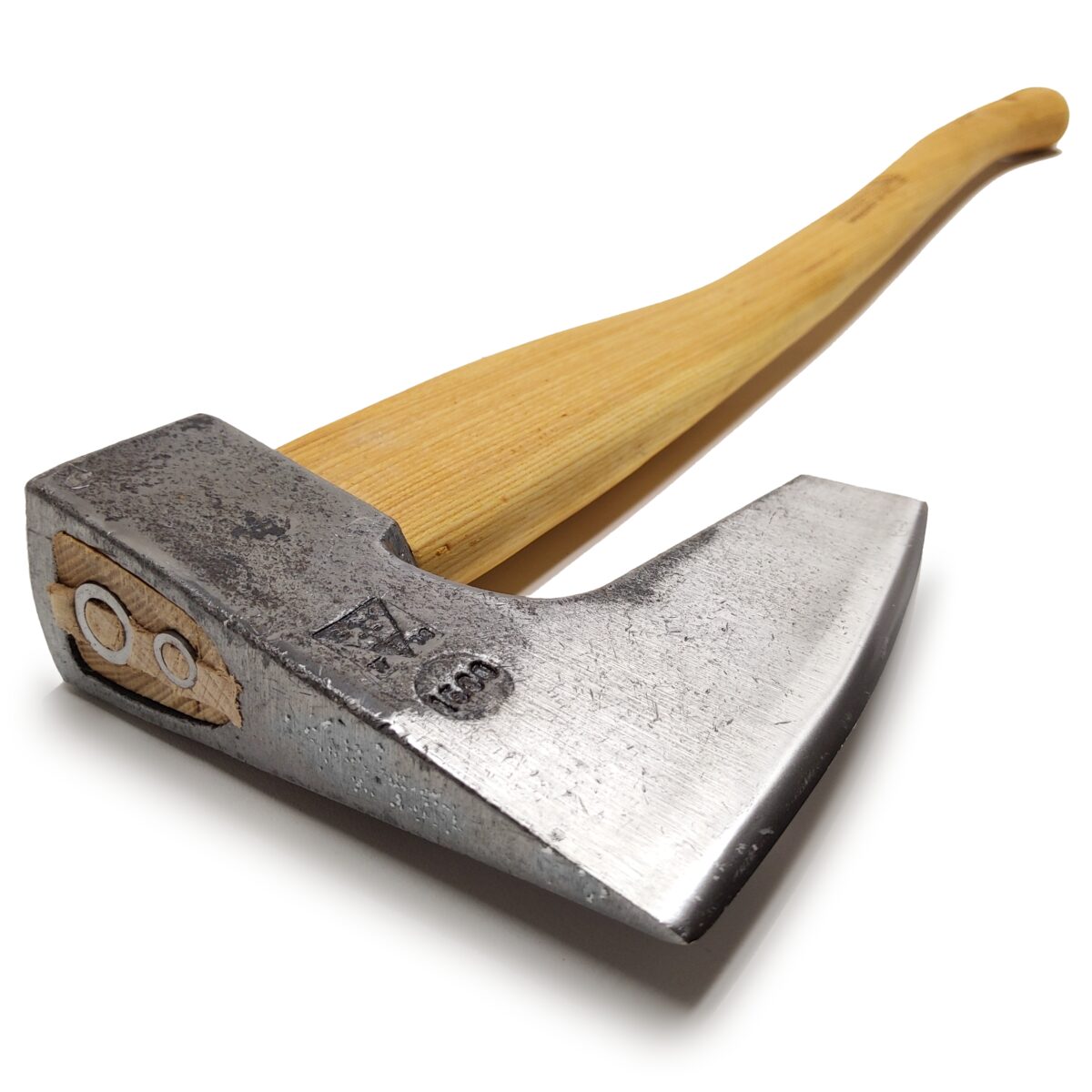 Kalts universāls cirvis Viking cirvis 2 kg hikora rokturis